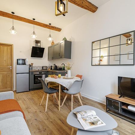Апартаменты Old Town Antibes Superb New Flat, For 3, Ac, Wi-Fi Экстерьер фото