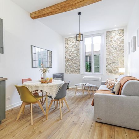 Апартаменты Old Town Antibes Superb New Flat, For 3, Ac, Wi-Fi Экстерьер фото